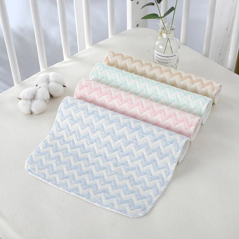 Reusable Diaper Changing Pads for Baby Infant Waterproof Crib Changing Mat Urine Sheet Cotton Diaper Cover Bed Changing Mattress